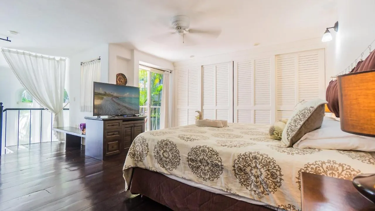 Royal Palms 5 Condo Playa del Carmen Lejlighed